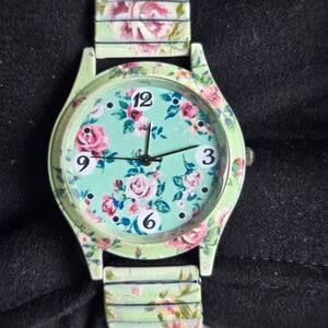 Floral Pastel Women's Stretch Watch Feminine Fashion AS-IS Need Battery